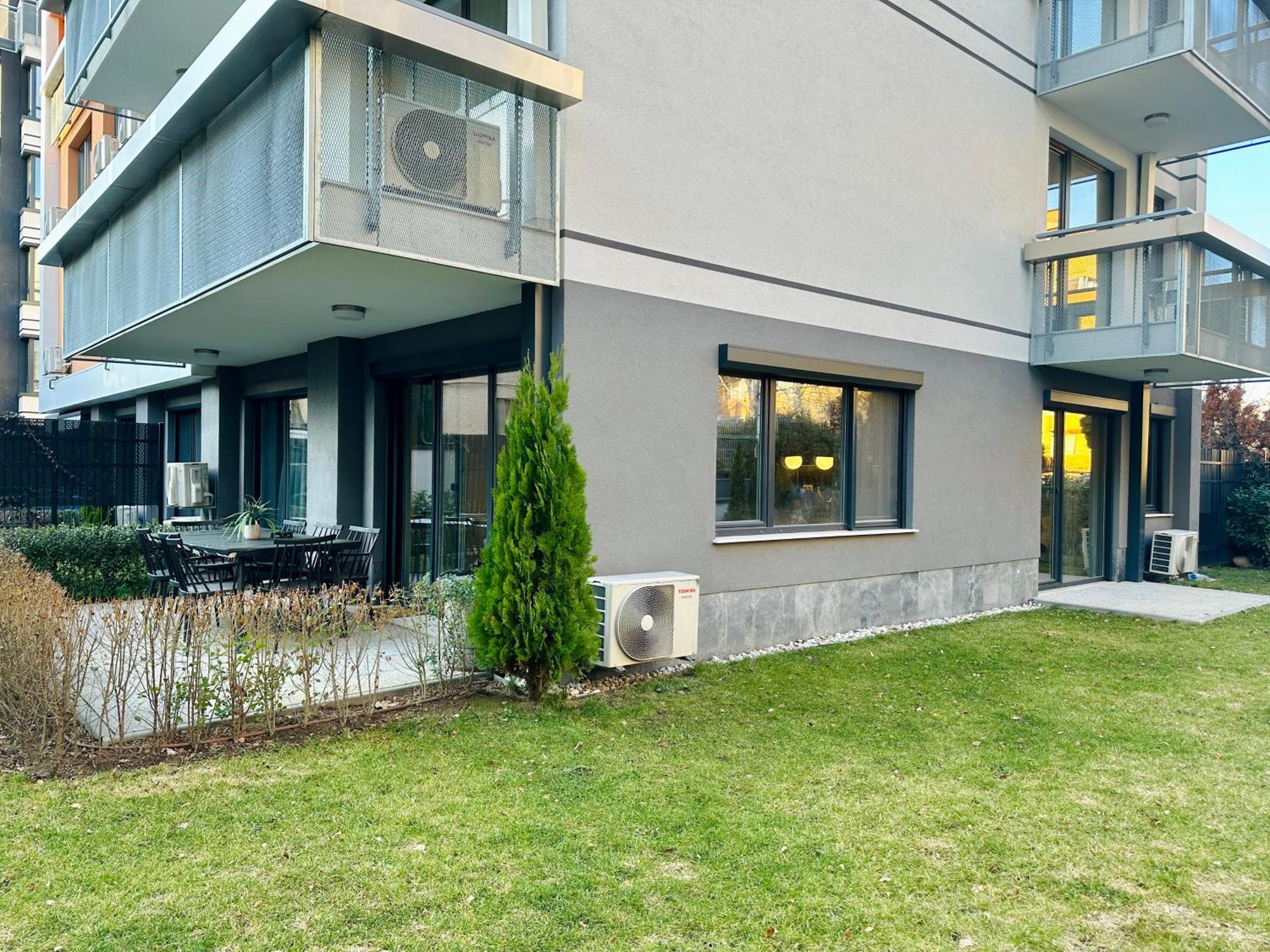 7Th Sense Boutique Apartments Sofia Eksteriør bilde